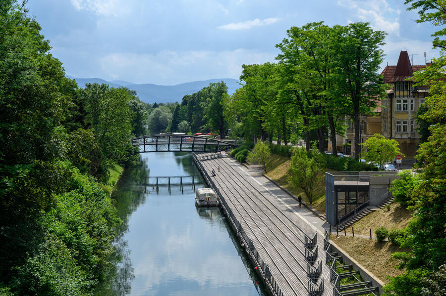 gruberjevo nabrezje 